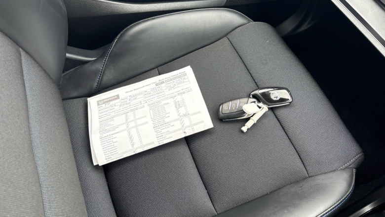 MG MG4 150kW Trophy EV Long Range 64kWh 5dr Auto Electric Hatchback